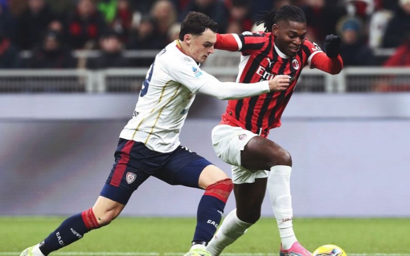 Soi kèo Cagliari vs AC Milan hôm nay 03/01 | Vòng 18 Serie A 1 Cagliari nguy cơ thua đậm AC Milan