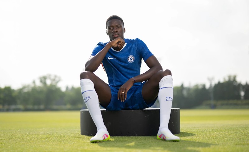 Mamadou Sarr được Chelsea gọi về từ Strasbourg 3 Sarr là giải pháp khẩn cấp của Chelsea